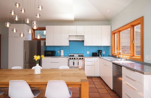 Riley Park Apartment | Cozy Heritage Home Near Main St