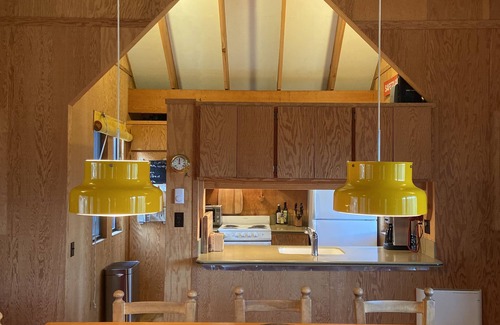 Bear Valley Cabin | Charming Bear Valley Cabin with Spa for Family Fun