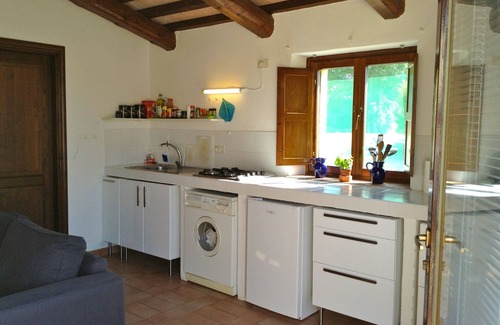 San Lorenzo in Campo House | Charming Holiday Home with Ocean View in San Lorenzo