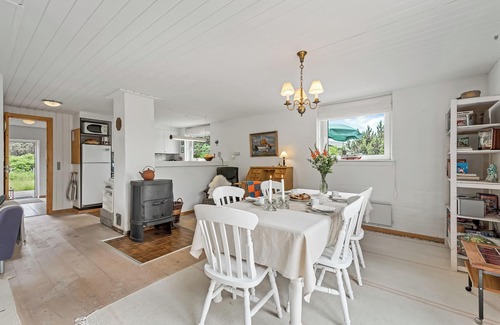 Klegod Strand Cottage | Cozy holiday home, located in the peaceful area of Klegod - 1038