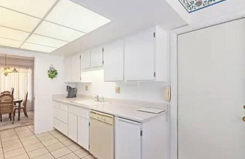 Sun City House | Inviting Home Near State Farm Stadium & WM Phoenix Open