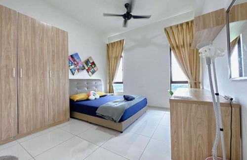 Kempas Apartment | Charming Retreat for 2 at D'Summit Residence - Top Rated!