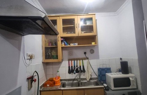 Ofin Apartment | Pet-Friendly Getaway with Ocean View and Pool Access