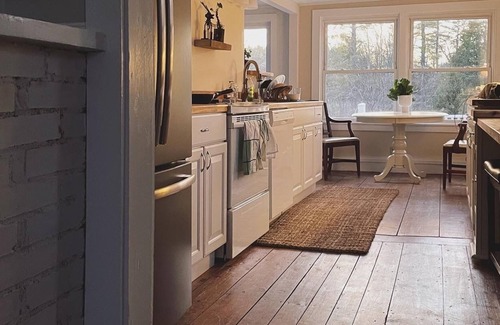 Kezar Falls House | Cozy home between NH mountains and Portland ME
