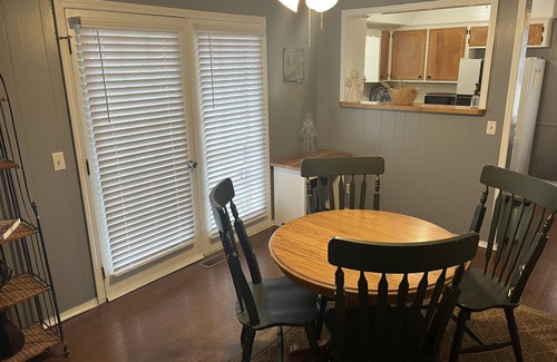 Tower Heights House | Comfortable Home Near Tulsa Attractions - Pet Friendly Escape