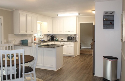 Dothan House | Cozy home close to everything in town! 2 bed 2 bath with office & large yard!