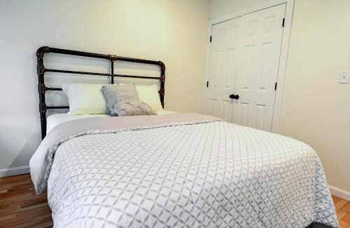 Downtown Baltimore Apartment | Inviting Home Steps from Inner Harbor - Rated 10/10