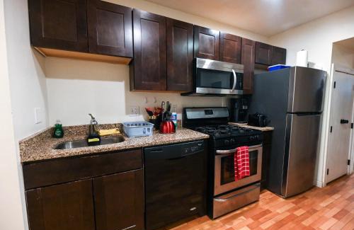 Downtown Baltimore Apartment | Inviting Home Steps from Inner Harbor - Rated 10/10