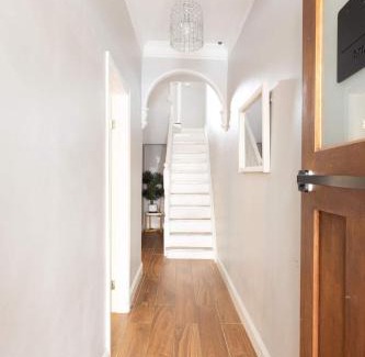 Woolloomooloo Apartment | Cozy Home for 8 people