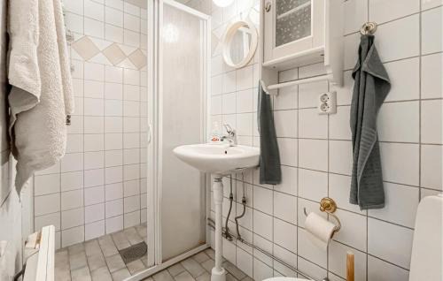 Arjang House | Welcoming Home in RJNG with Kitchen & Child-Friendly Comfort