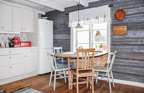 Arjang House | Cozy Vacation Home in Sweden's Scenic Lake Region