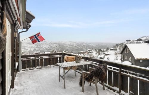 Ljosland House | Inviting Retreat in Seral with Mountain View & Family Amenities