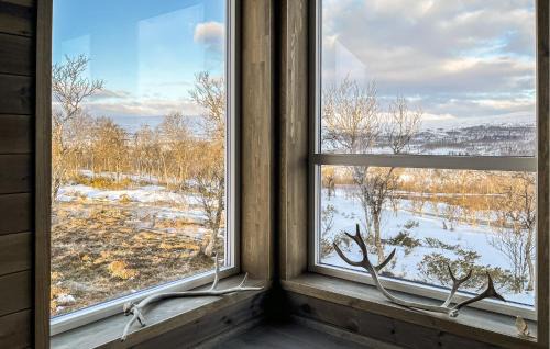 Holtalen House | Inviting Home in Len with Panoramic Views and Pet-Friendly Stay