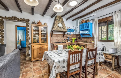 Algatocin House | Ideal 3 Bedroom Accommodation in Scenic Algatocin