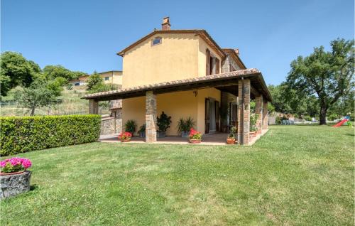 Arcidosso House | Inviting Retreat in Arcidosso with Kitchen & Pool Access