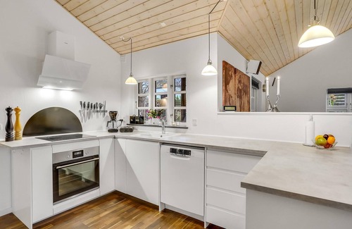 Ballerup House | Cozy Cottage Retreat with Fireplace and Fenced Garden