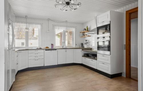 Bogense House | Cozy Home In Bogense With Sauna