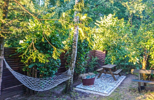 Ostrow Wielki House | Relaxing Getaway by the Lake with Spa and Pet-Friendly Options