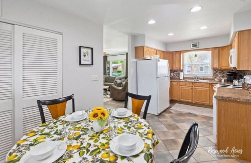 Bourbonnais House | Inviting Home in Bourbonnais with Pool & Spa Amenities