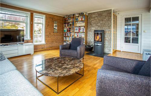 Osteroy House | Inviting Home in Bruvik with Panoramic Views for Families