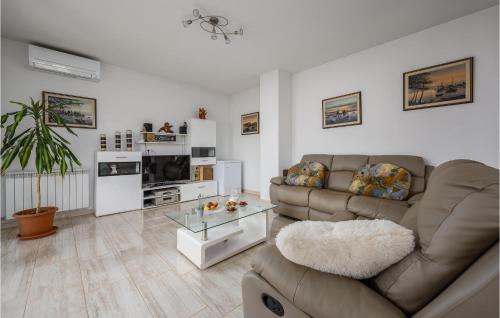 Bibali House | Welcoming Home in Buje with Pool and Free Wifi