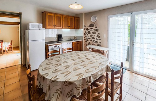 Cabrerolles House | Enchanting Country House Near Haut-Languedoc Natural Park