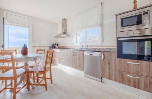 Valldemar House | Cozy home in CALAFELL with WiFi