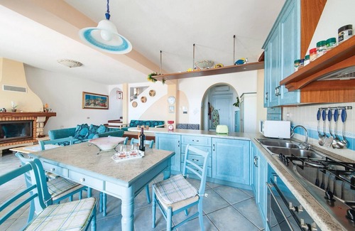 Lu Bagnu House | Beachfront Apartment with Ocean View in Castelsardo