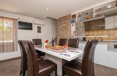 Imotski House | Experience Nature and Comfort in Croatia with Unique Amenities