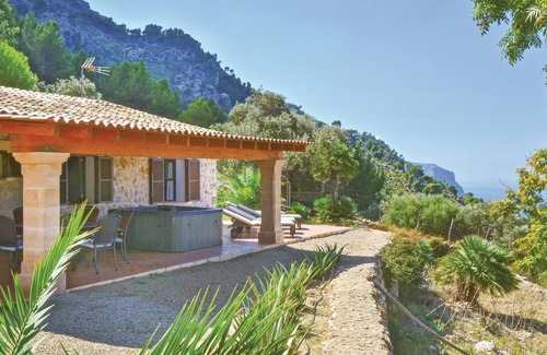 Estellencs House | Discover Serenity at Our Peaceful Hotel Oasis