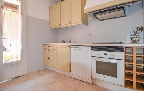 Eyguieres House | Inviting Eyguières Home with WiFi & Family-Friendly Amenities