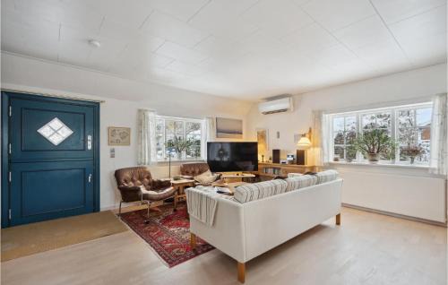 Sonderho House | Welcoming Home in Fanø with Kitchen, Pet & Child Friendly