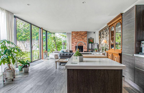 Le Mesnil-Jourdain House | 5 Bedroom Escape in Le Mesnil-Jourdain with Pool & Spa