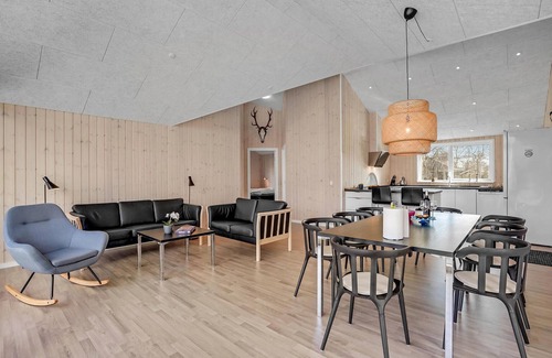 Grena Strand House | Cozy Danish Summer House in Grenaa with Ocean Views