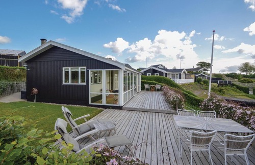 Hejlsminde Strand House | Tranquil Retreat with Ocean Views in a Quiet Location