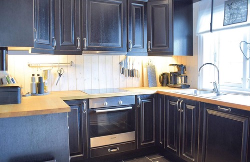 Hol Municipality House | Discover a Serene Cottage Retreat in Sudndalen, Ideal for Families