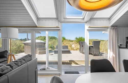 Bjerregaard House | Ideal 4 Bedroom Retreat in Hvide Sande with Ocean Views