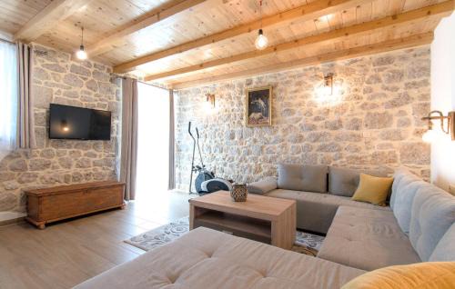 Imotski House | Relaxing Retreat in Imotski with Heated Pool & Top Rating