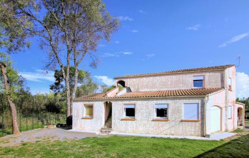 Lablachere House | Cozy Home In Lablachère With Swimming Pool