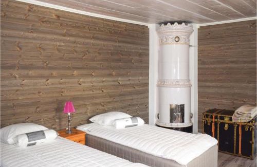 Lammhult House | Inviting Home in Lammhult with Relaxing Sauna Access