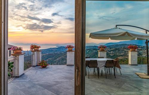 Laureana Cilento House | Cozy Retreat in Laureana Cilento with Family-Friendly Pool