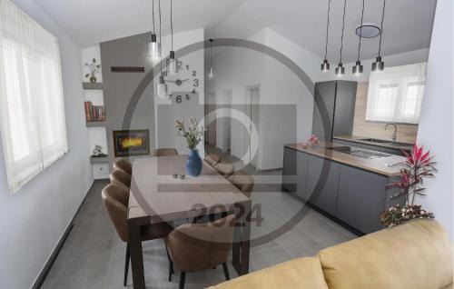 Loborika House | Cozy Retreat in Loborika with Pool and Free Wifi