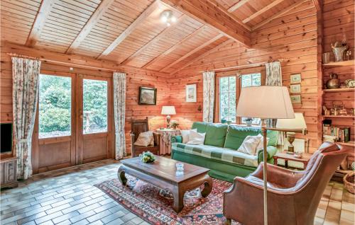 Langstraat House | Inviting Home in Meijel with Wifi and Pet-Friendly Amenities