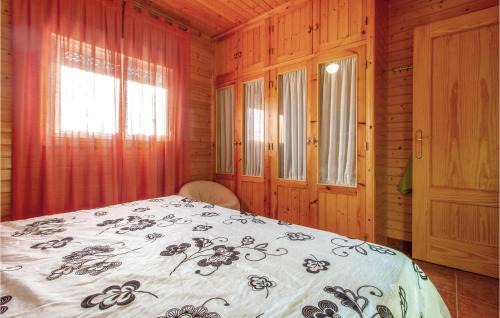 Los Valientes House | Delightful Molina De Segura Home with Pool and Hot Tub