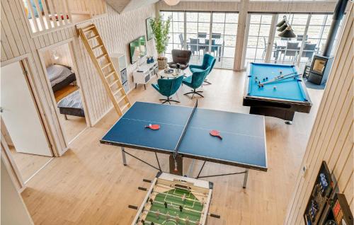 Houstrup House | Elegant Home in Nørre Nebel with WiFi and Pool Access
