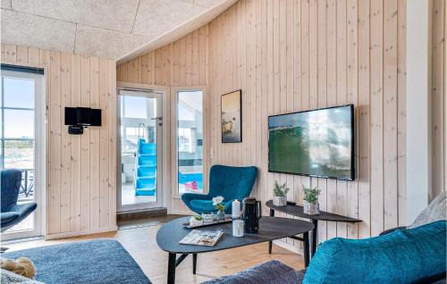 Houstrup House | Elegant Home in Nørre Nebel with WiFi and Pool Access