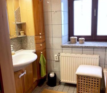 Kapellen Apartment | Cozy Home in Nature Park - Gemütliches Appartement im Ski- und Wandergebiet