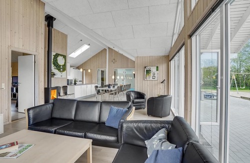 Nordborg House | Discover a Unique 7-Bedroom House with Ocean Views