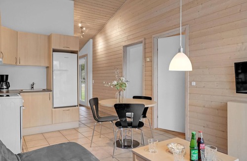 Pandrup House | Cozy Cottage with Ocean Views Near Jammer Bay
