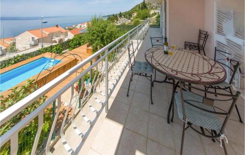 Zupa dubrovacka House | Exceptional 3 Bedroom Retreat in Plat with Pool Access